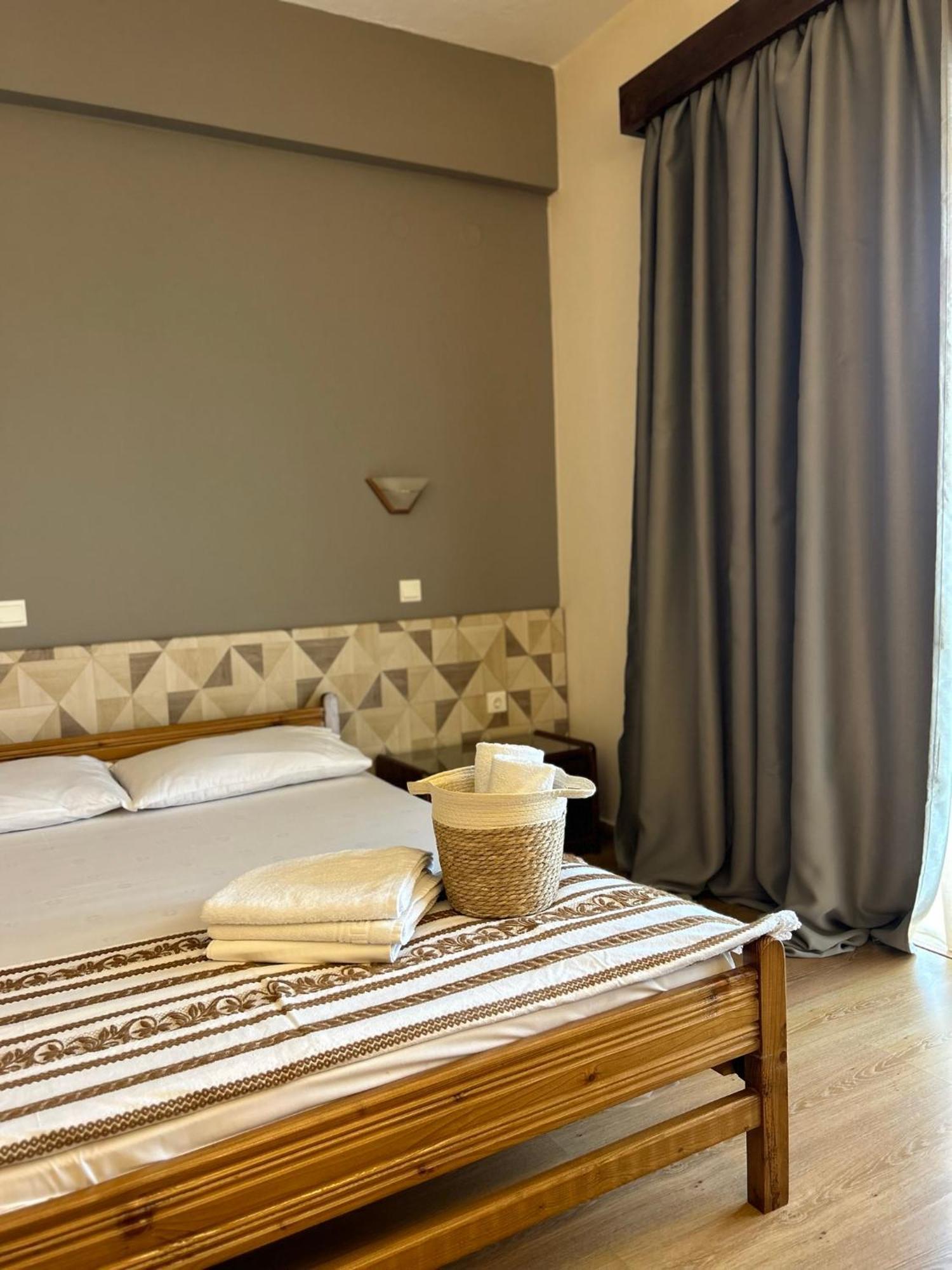 Hotel Βαδόκειος Γη Zitsa Exterior foto
